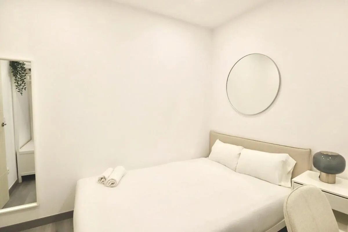 Notel Club - Amplio Apartamento En Santander Coslada 0*,  Spain