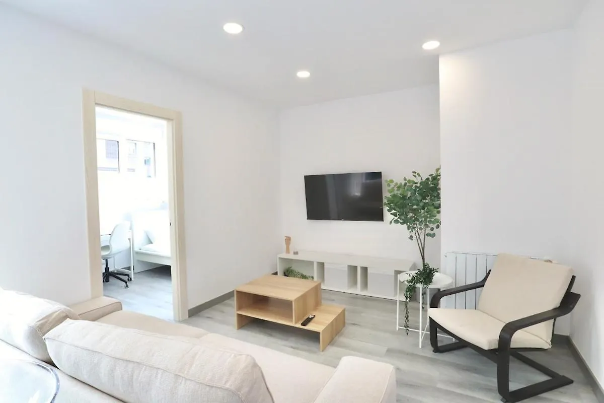 Notel Club - Amplio Apartamento En Santander Coslada